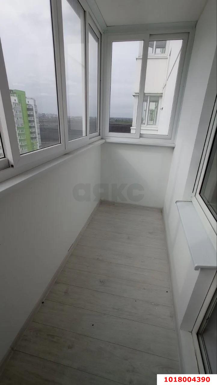 Фото №9: 1-комнатная квартира 40&nbsp;м², 15/16&nbsp;эт. - Краснодар, Прикубанский внутригородской округ, Восточный, мкр. жилой комплекс Квартал № 6, ул. Генерал-лейтенанта Александра Сапрунова, 15