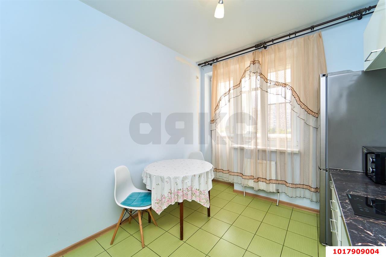 Фото №4: 1-комнатная квартира 36&nbsp;м², 4/5&nbsp;эт. - Краснодар, Прикубанский внутригородской округ, мкр. жилой комплекс Краснодарский, ул. Краеведа Соловьёва, 2к1
