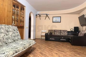 Фото №1: 1-комнатная квартира 40 м², 1/10 эт. - Краснодар, мкр. Западный внутригородской округ, ул. Красных Партизан, 248