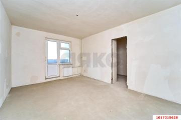 Фото №1: 3-комнатная квартира 77 м², 3/16 эт. - Краснодар, мкр. Центральный, ул. Севастопольская, 6