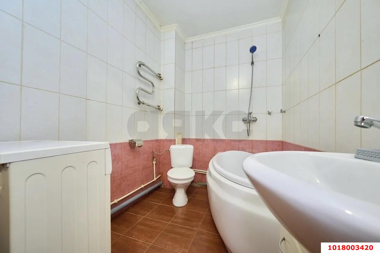 Фото №8: 1-комнатная квартира 50&nbsp;м², 6/6&nbsp;эт. - Российский, мкр. Прикубанский внутригородской округ, пр-д Тверской, 6