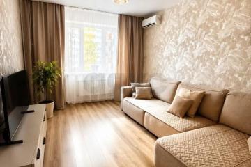 Фото №1: 2-комнатная квартира 60 м², 8/17 эт. - Краснодар, мкр. ЖК Севастопольский, ул. Восточно-Кругликовская, 18/1
