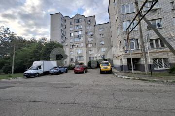 Фото №1: 1-комнатная квартира 48&nbsp;м², 3/5&nbsp;эт. - Майкоп, мкр. квартал Черёмушки, ул. Гайдара, 82к1