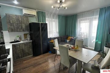 Фото №1: 2-комнатная квартира 64 м², 14/14 эт. - Краснодар, мкр. Московский, ул. имени Николая Семеновича Котлярова, 17