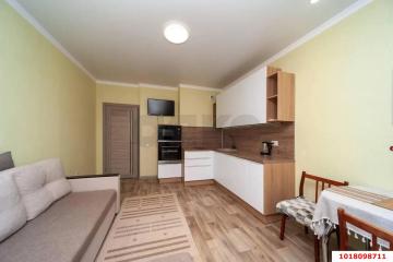 Фото №1: 2-комнатная квартира 60 м², 20/22 эт. - Краснодар, мкр. ЖК Губернский, ул. им. Героя Яцкова И.В., 17к1