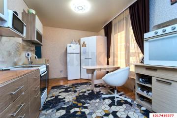 Фото №1: 1-комнатная квартира 36&nbsp;м², 6/12&nbsp;эт. - Краснодар, мкр. 9-й километр, ул. Циолковского, 5/1