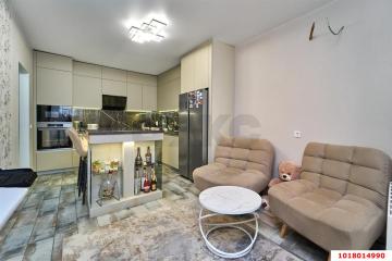Фото №1: 2-комнатная квартира 58 м², 2/20 эт. - Краснодар, мкр. Любимово, 18