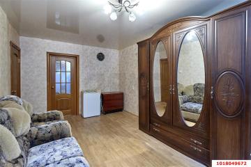 Фото №1: 2-комнатная квартира 43&nbsp;м², 1/5&nbsp;эт. - Краснодар, мкр. Авиагородок, ул. Авиагородок, 18