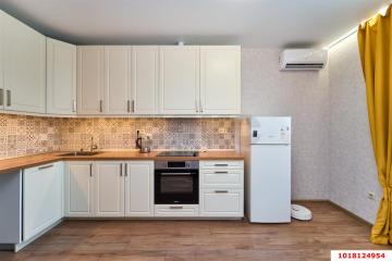 Фото №1: 1-комнатная квартира 38&nbsp;м², 7/17&nbsp;эт. - Краснодар, мкр. ЖК Цветы, ул. Круговая, 4Вк2