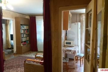 Фото №1: 3-комнатная квартира 55&nbsp;м², 2/4&nbsp;эт. - Краснодар, мкр. Дубинка, ул. Воронежская, 40
