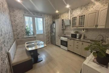 Фото №1: 2-комнатная квартира 61 м², 7/12 эт. - Краснодар, мкр. Светлоград, ул. Красных Партизан, 1/3к10