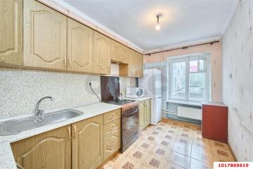 Фото №1: 3-комнатная квартира 61 м², 2/9 эт. - Краснодар, мкр. Черёмушки, ул. Вишняковой, 51