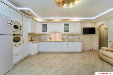 Фото №1: 3-комнатная квартира 84&nbsp;м², 4/23&nbsp;эт. - Краснодар, мкр. ЖК Седьмой Континент, ул. Совхозная, 1к3
