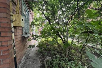 Фото №1: Дом 169 м² + 4.53 сот., 3 эт. - № 7, мкр. Прикубанский внутригородской округ, ул. Железнодорожная, 2