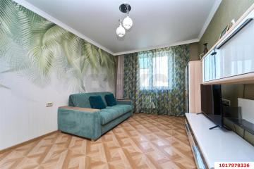 Фото №1: 1-комнатная квартира 41 м², 13/25 эт. - Краснодар, ж/м Пашковский, ул. Бородинская, 156/2