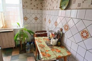Фото №1: 3-комнатная квартира 61&nbsp;м², 2/4&nbsp;эт. - Горячий Ключ, мкр. Администрация, ул. Ленина, 175