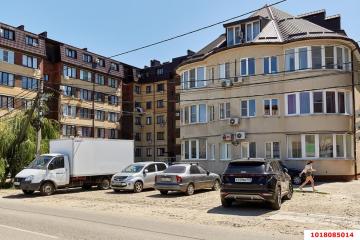 Фото №1: 1-комнатная квартира 32 м², 1/6 эт. - Краснодар, мкр. Прикубанский внутригородской округ, ул. Тепличная, 96