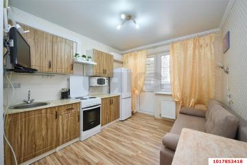 Фото №1: 1-комнатная квартира 37 м², 6/17 эт. - Краснодар, мкр. имени Петра Метальникова, ул. Петра Метальникова, 5к1