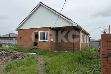 Фото №1: Дом 107&nbsp;м² + 5.5&nbsp;сот., 1&nbsp;эт. - Платнировская, ул. Красная, 47