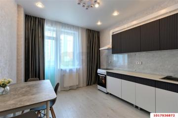 Фото №1: 1-комнатная квартира 35 м², 11/18 эт. - Краснодар, мкр. жилой комплекс Дыхание, ул. Лётчика Позднякова, 2к14