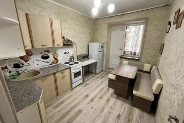 Фото №1: 1-комнатная квартира 39 м², 1/4 эт. - Знаменский, мкр. жилой комплекс Первомайский, ул. Первомайская, 36/1