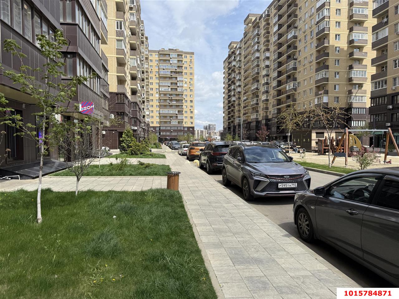 Фото №6: Торговое помещение 50&nbsp;м², 1/16&nbsp;эт. - Краснодар, Прикубанский внутригородской округ, мкр. жилой комплекс Ракурс, ул. имени Героя Ростовского, 8к2