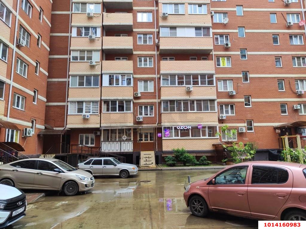 Фото №3: Торговое помещение 42&nbsp;м², 1/9&nbsp;эт. - Российский, мкр. Прикубанский внутригородской округ, ул. имени В.М. Комарова, 21Г