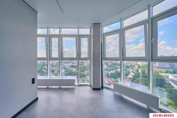 Фото №1: 1-комнатная квартира 50 м², 17/24 эт. - Краснодар, мкр. ЖК Краснодар Сити, ул. Шоссе Нефтяников, 18к4