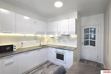 Фото №1: 1-комнатная квартира 37 м², 15/17 эт. - Краснодар, мкр. жилой комплекс Россинский Парк, ул. Командорская, 15