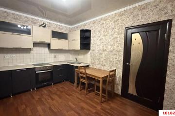 Фото №1: 1-комнатная квартира 47&nbsp;м², 6/8&nbsp;эт. - Краснодар, мкр. Завод Радиоизмерительных Приборов, ул. 1 Мая, 428