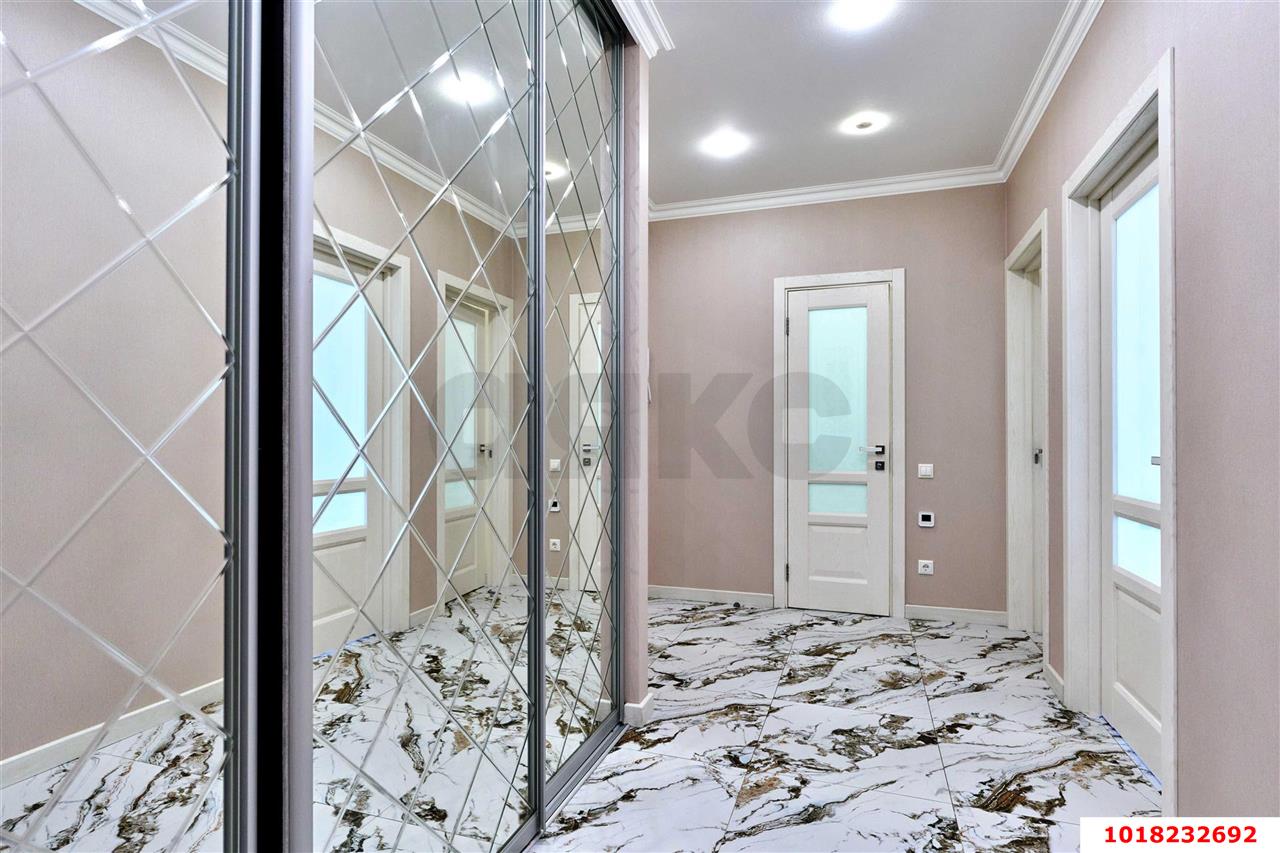 Фото №15: 2-комнатная квартира 61&nbsp;м², 23/24&nbsp;эт. - Краснодар, Центральный внутригородской округ, мкр. Центральный, ул. Братьев Дроздовых, 27