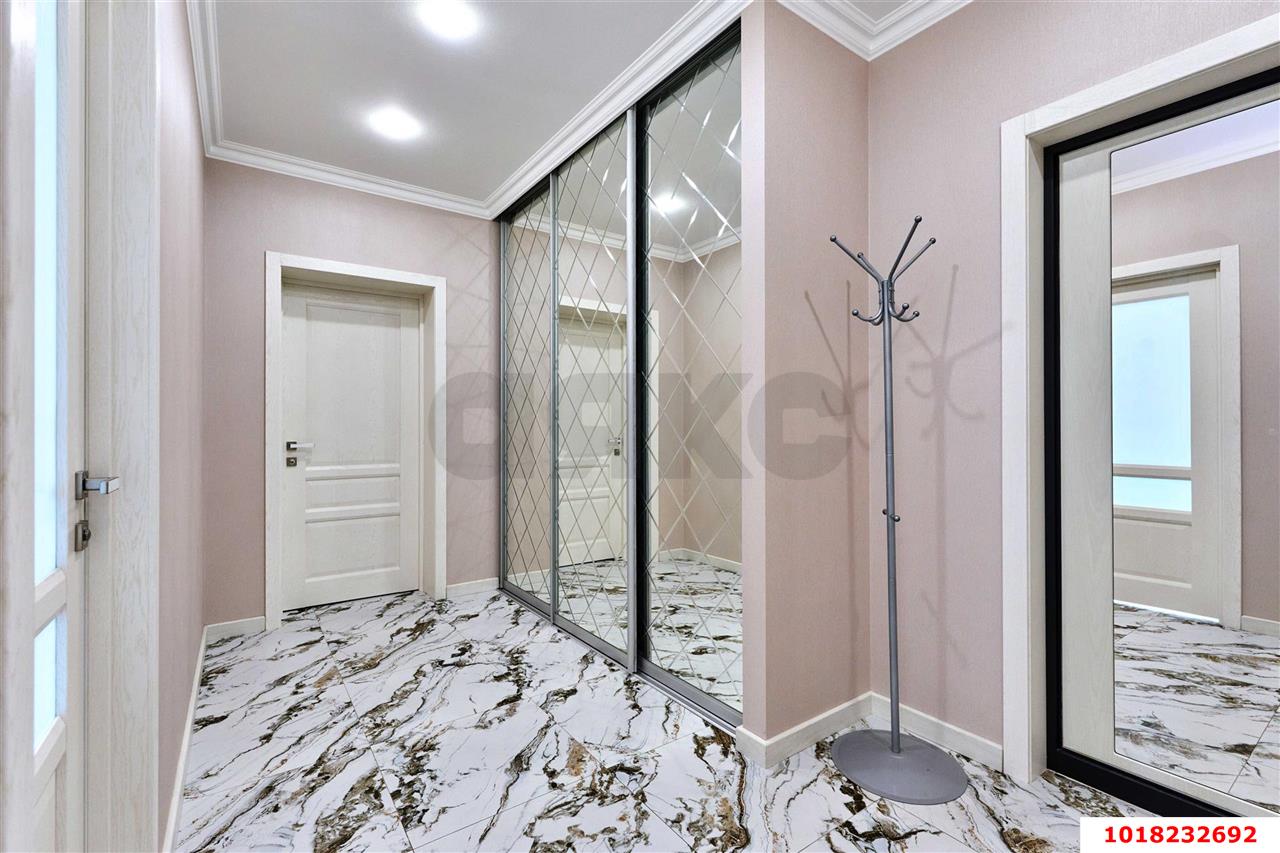 Фото №14: 2-комнатная квартира 61&nbsp;м², 23/24&nbsp;эт. - Краснодар, Центральный внутригородской округ, мкр. Центральный, ул. Братьев Дроздовых, 27