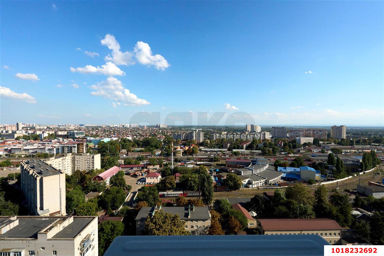 Фото №8: 2-комнатная квартира 61&nbsp;м², 23/24&nbsp;эт. - Краснодар, Центральный внутригородской округ, мкр. Центральный, ул. Братьев Дроздовых, 27
