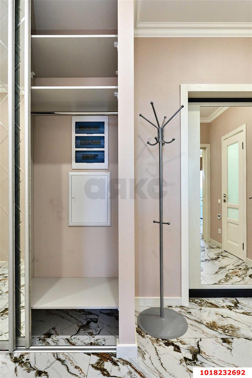Фото №16: 2-комнатная квартира 61&nbsp;м², 23/24&nbsp;эт. - Краснодар, Центральный внутригородской округ, мкр. Центральный, ул. Братьев Дроздовых, 27