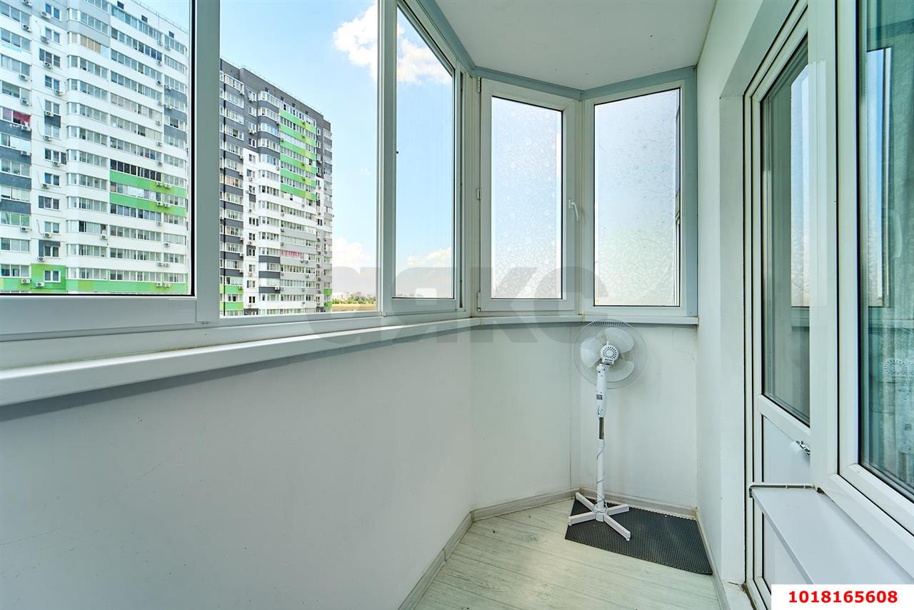 Фото №8: 2-комнатная квартира 52&nbsp;м², 8/16&nbsp;эт. - Краснодар, Прикубанский внутригородской округ, Восточный, мкр. жилой комплекс Квартал № 6, ул. имени Героя Советского Союза Николая Воробьёва, 5