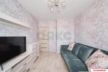 Фото №1: 1-комнатная квартира 28 м², 5/9 эт. - Краснодар, мкр. жилой комплекс Спортивная Деревня, ул. Западный Обход, 42/3к1