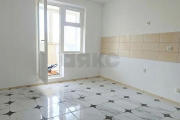 Фото №1: 2-комнатная квартира 57 м², 5/16 эт. - Краснодар, мкр. Центральный, ул. Севастопольская, 6/1
