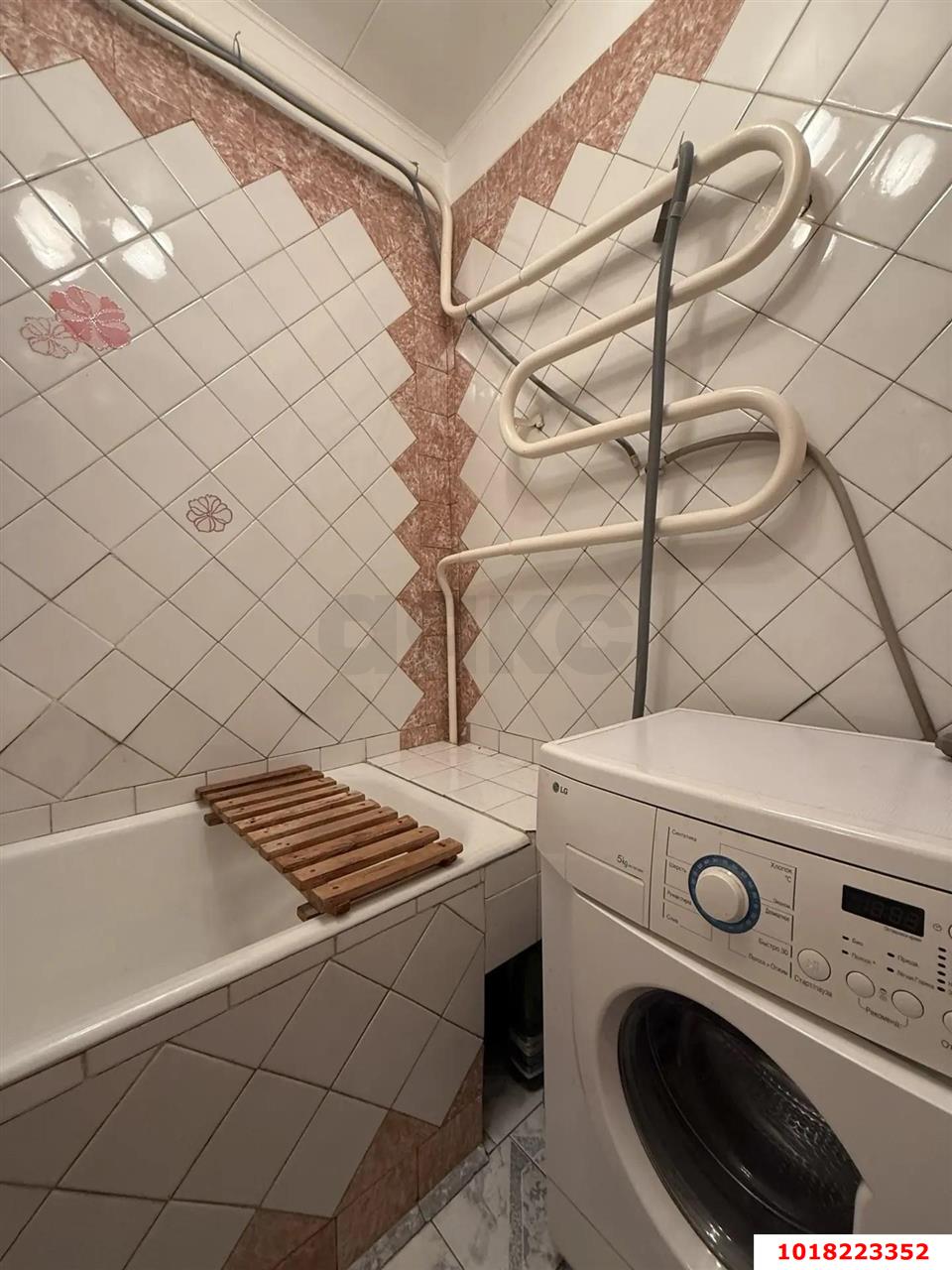 Фото №18: 3-комнатная квартира 62&nbsp;м², 2/2&nbsp;эт. - Платнировская, ул. Советская, 106