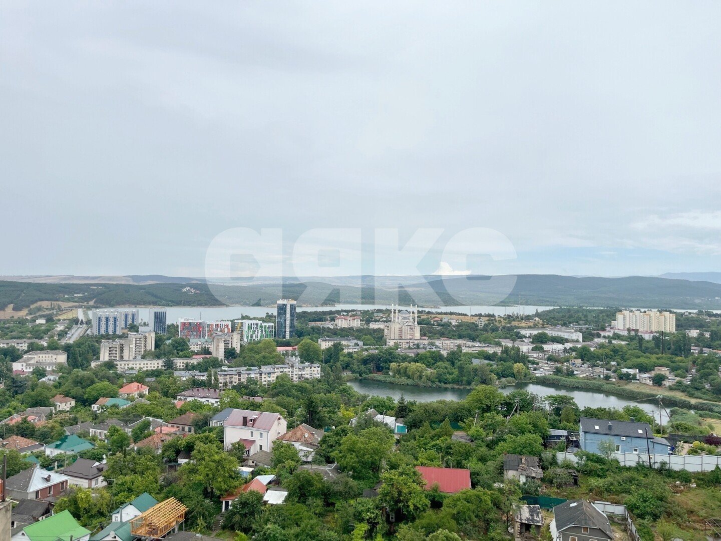 Фото №16: 2-комнатная квартира 49&nbsp;м², 2/3&nbsp;эт. - Симферополь, р. Киевский, ул. Нестерова, 58