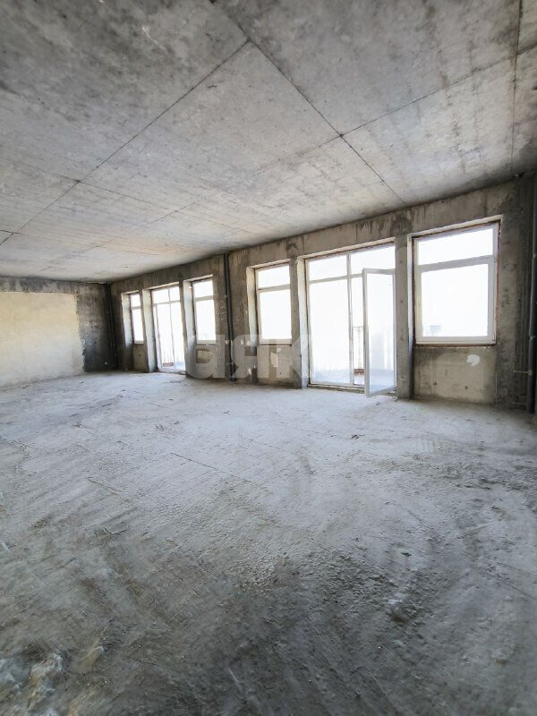 Фото №8: 3-комнатная квартира 172&nbsp;м², 6/10&nbsp;эт. - Симферополь, Центральный, мкр. Пневматика, ул. Балаклавская, 41