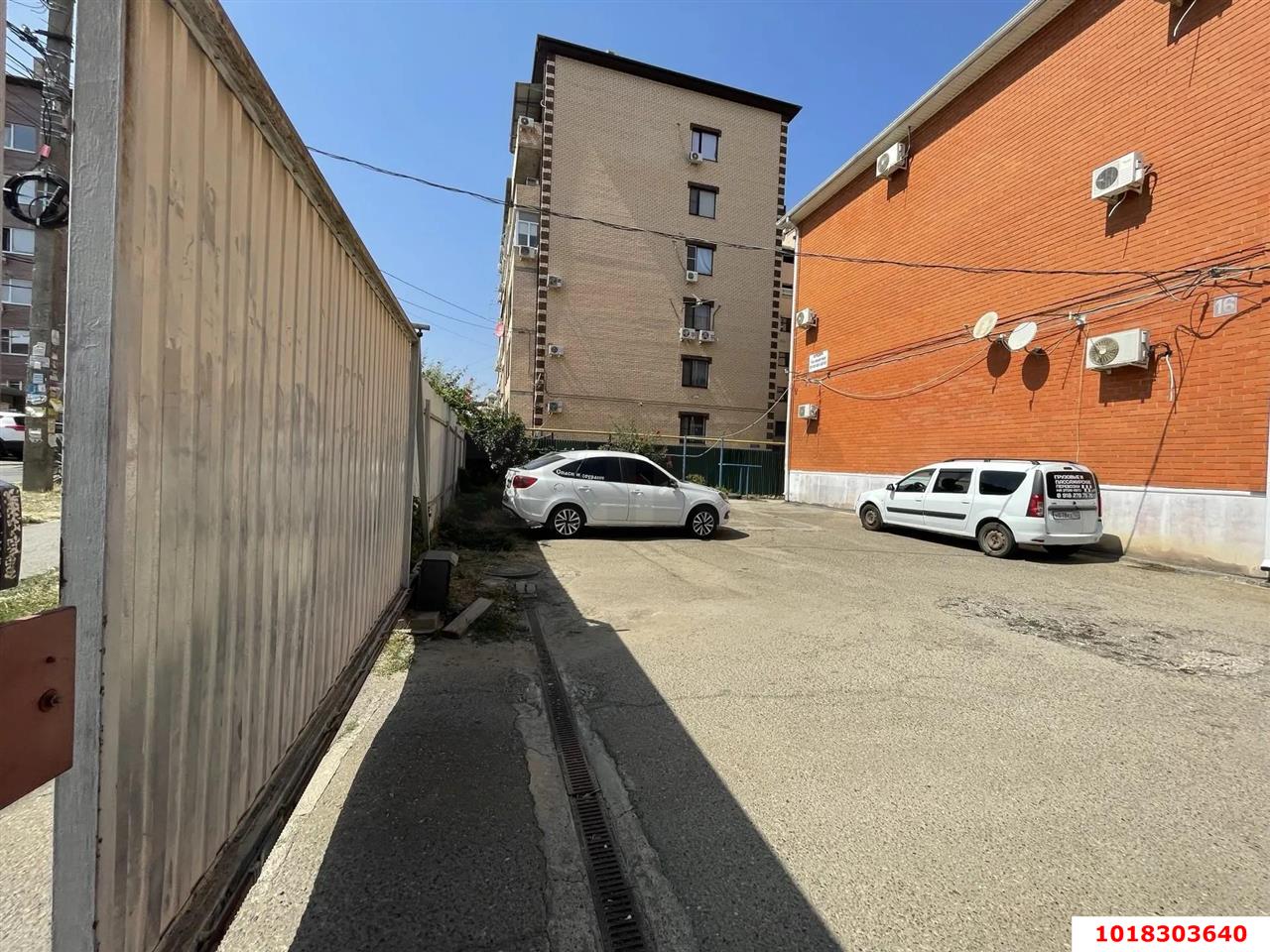 Фото №18: 2-комнатная квартира 61&nbsp;м², 2/3&nbsp;эт. - Краснодар, Прикубанский внутригородской округ, Калинино, мкр. Завод Радиоизмерительных Приборов, пер. Ленинский, 18