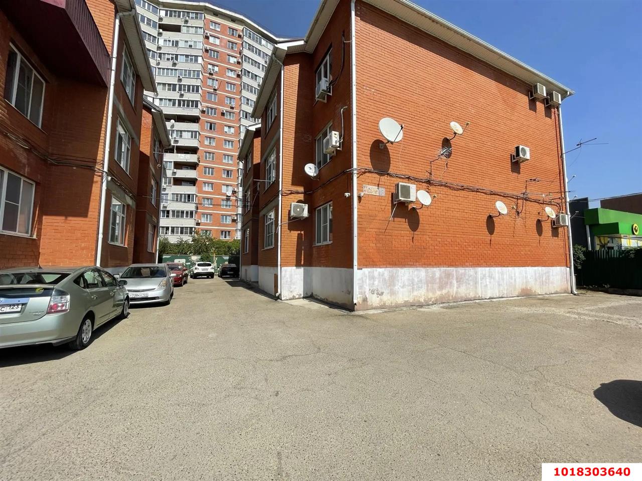 Фото №8: 2-комнатная квартира 61&nbsp;м², 2/3&nbsp;эт. - Краснодар, Прикубанский внутригородской округ, Калинино, мкр. Завод Радиоизмерительных Приборов, пер. Ленинский, 18