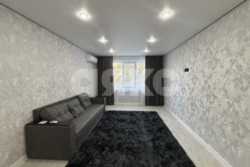 Фото №1: 3-комнатная квартира 65 м², 3/5 эт. - Кореновск, мкр. 3-й квартал,