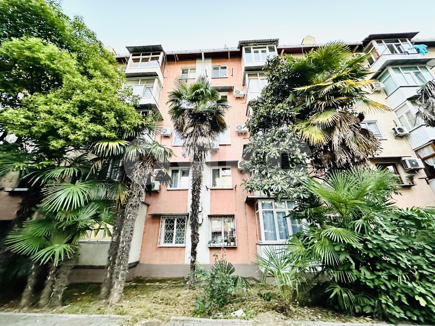 Фото №15: 1-комнатная квартира 34&nbsp;м², 5/5&nbsp;эт. - Сочи, Хостинский, ж/р Хоста, ул. 50 лет СССР, 19