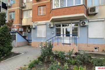 Фото №1: Студия 79&nbsp;м², 1/17&nbsp;эт. - Краснодар, мкр. Комсомольский, ул. Тюляева, 2/1