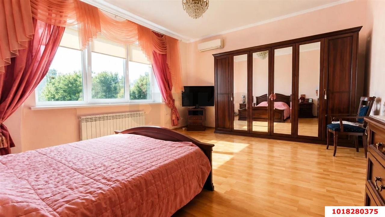 Фото №7: Дом 244&nbsp;м² + 6&nbsp;сот., 2&nbsp;эт. - Ленина, мкр. Карасунский внутригородской округ, ул. Уманская