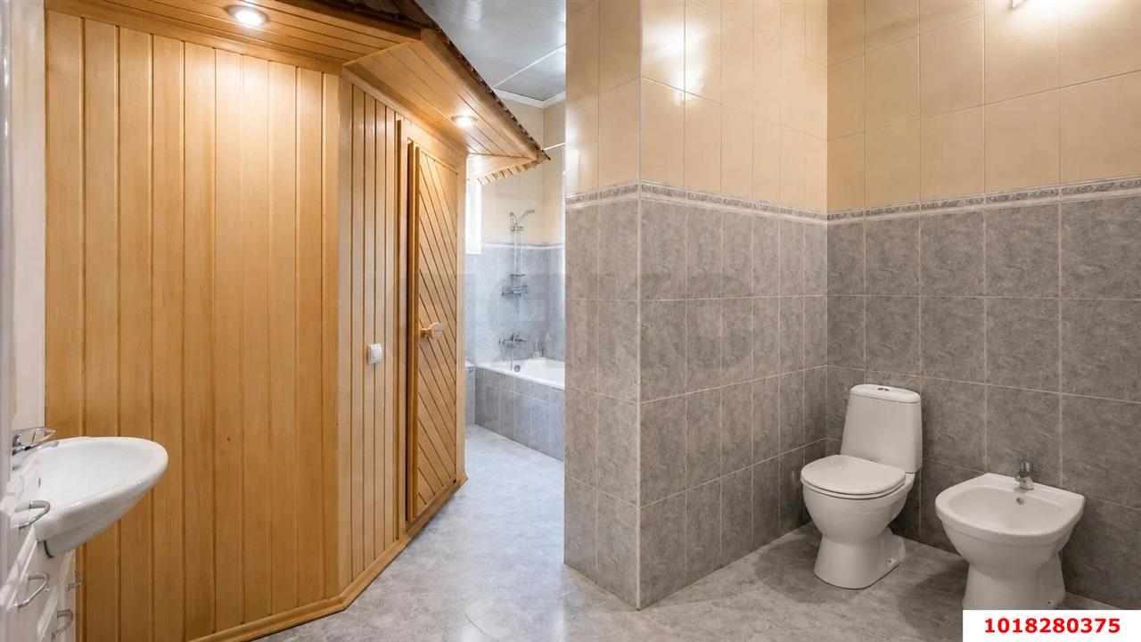 Фото №15: Дом 244&nbsp;м² + 6&nbsp;сот., 2&nbsp;эт. - Ленина, мкр. Карасунский внутригородской округ, ул. Уманская