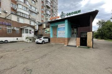 Фото №1: Торговое помещение 399&nbsp;м², 1/15&nbsp;эт. - Краснодар, мкр. Юбилейный, пр-кт Чекистов, 1