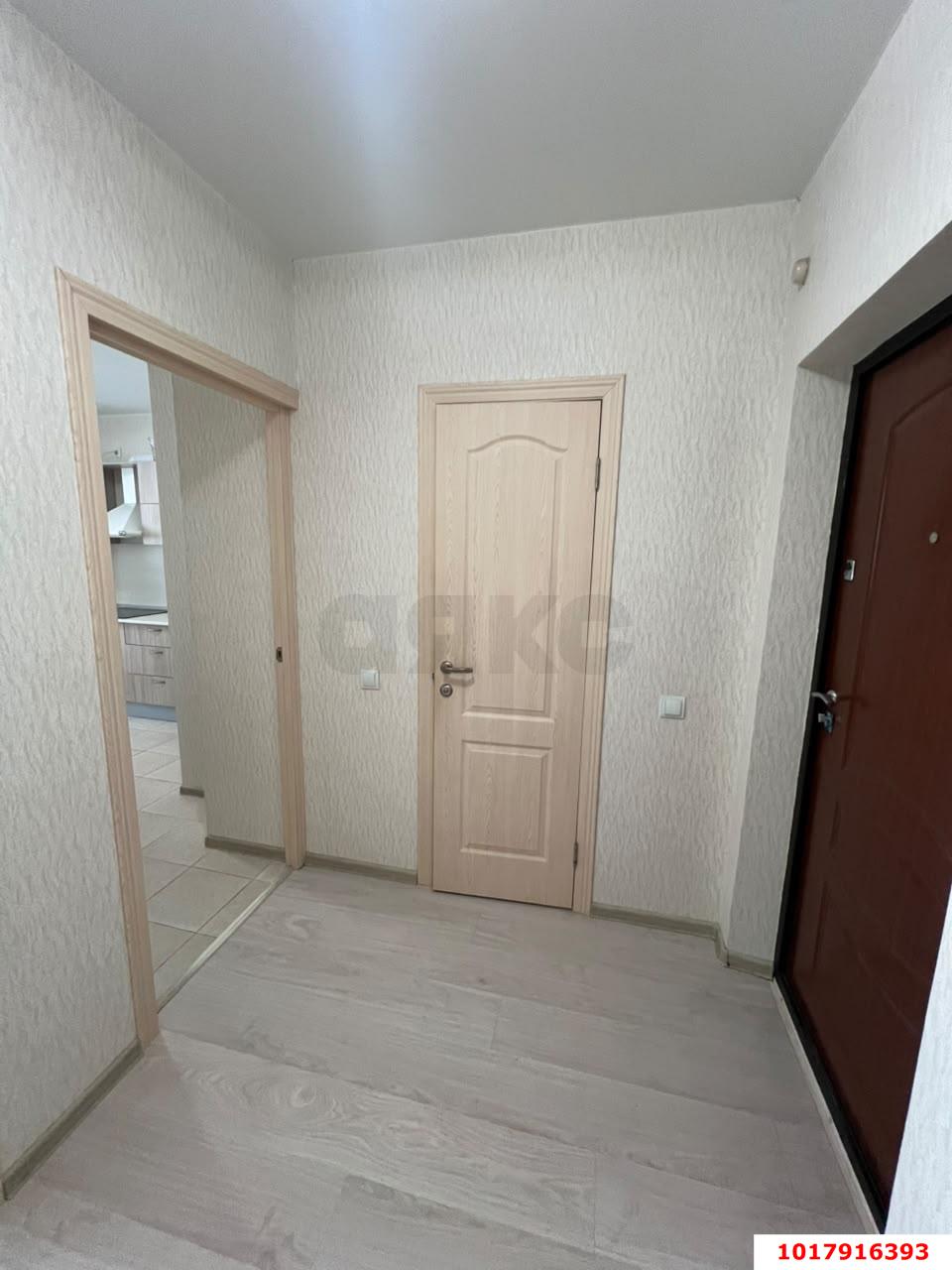 Фото №7: 1-комнатная квартира 38&nbsp;м², 4/16&nbsp;эт. - Краснодар, Прикубанский внутригородской округ, имени Петра Метальникова, мкр. жилой комплекс Победа-2, ул. Цезаря Куникова, 35