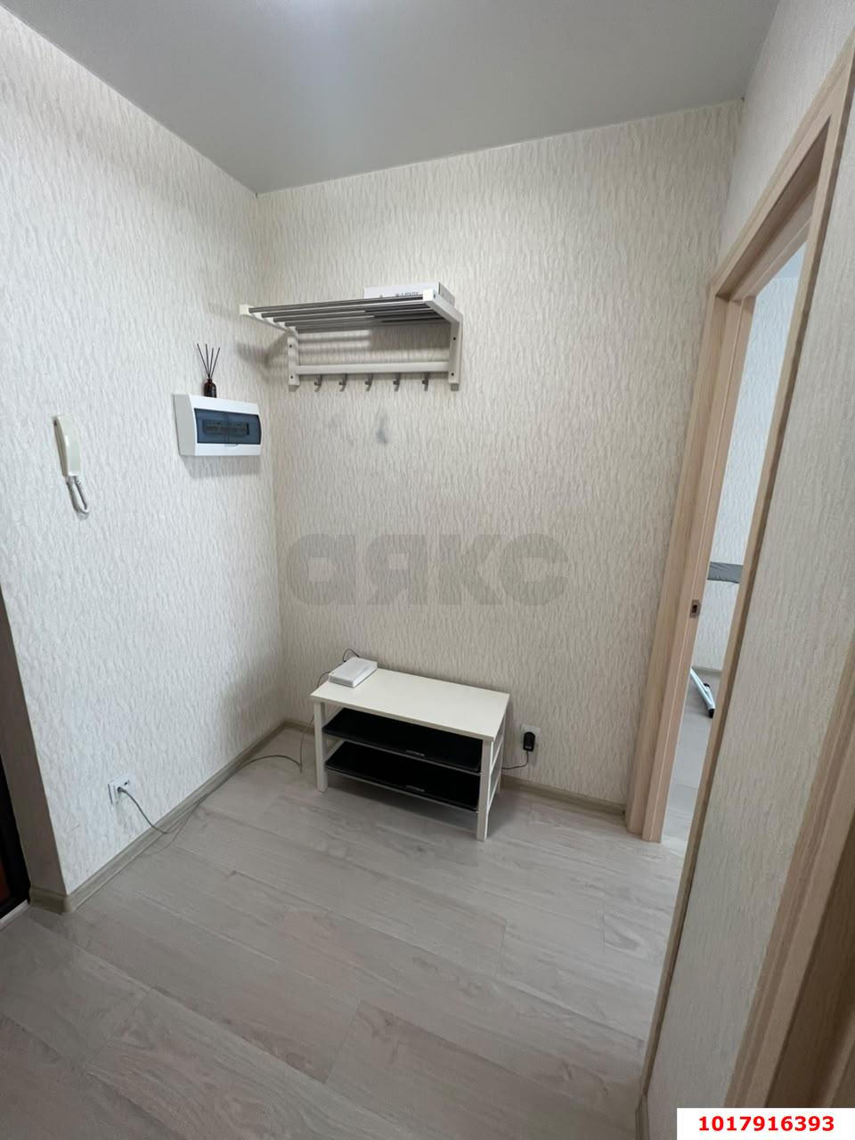 Фото №8: 1-комнатная квартира 38&nbsp;м², 4/16&nbsp;эт. - Краснодар, Прикубанский внутригородской округ, имени Петра Метальникова, мкр. жилой комплекс Победа-2, ул. Цезаря Куникова, 35